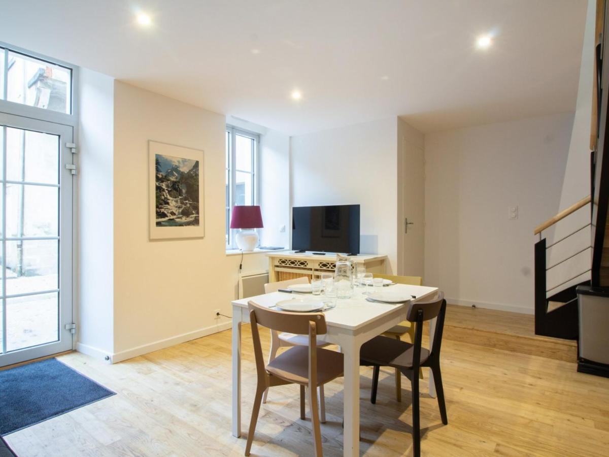 Duplex Renove 2 Chambres Avec Wifi, Cuisine Equipee Et Local Ski, En Centre-Ville De Cauterets - Fr-1-401-179 Exterior foto